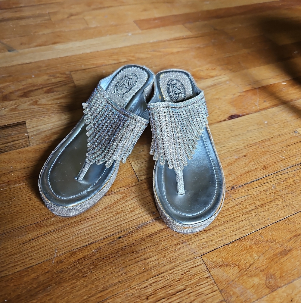 Women's Gold Rhinestone Fringe Thong Sandals - Elegant Slip-On